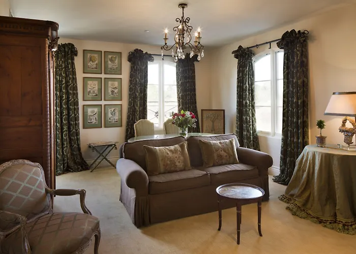 Enchante Boutique Hotel